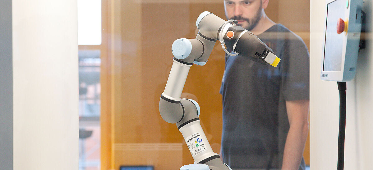 Roboter in der Ausstellung "Neue Arbeitswelten"